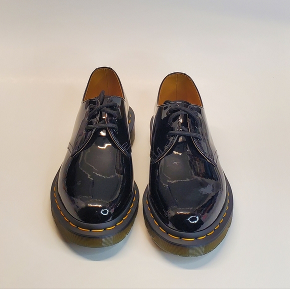 New Dr. Martens Women’s  Black Patent Leather Oxford Shoes 10084 Lace up Size 7 - Picture 7 of 11